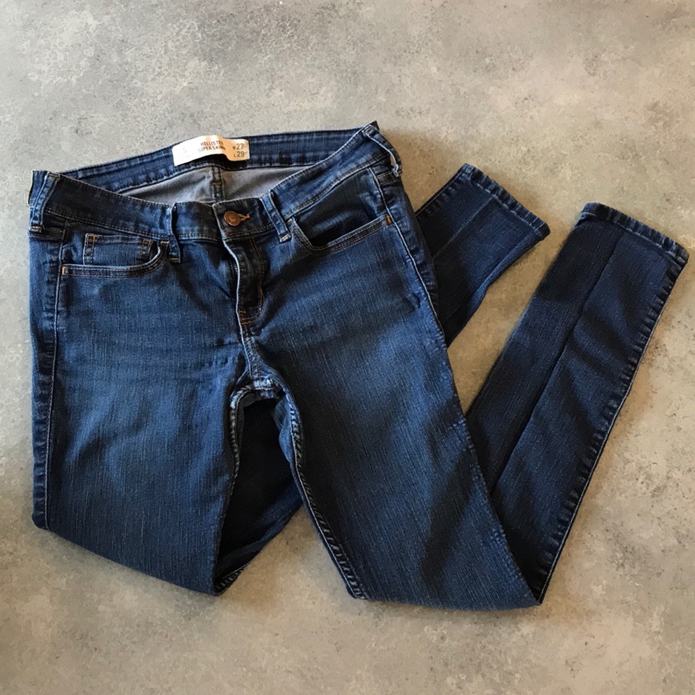 Hollister jeans